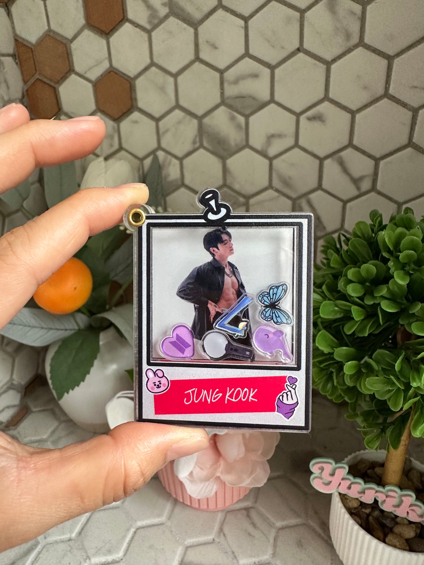 Dry Shaker: BTS Polaroids-Individual
