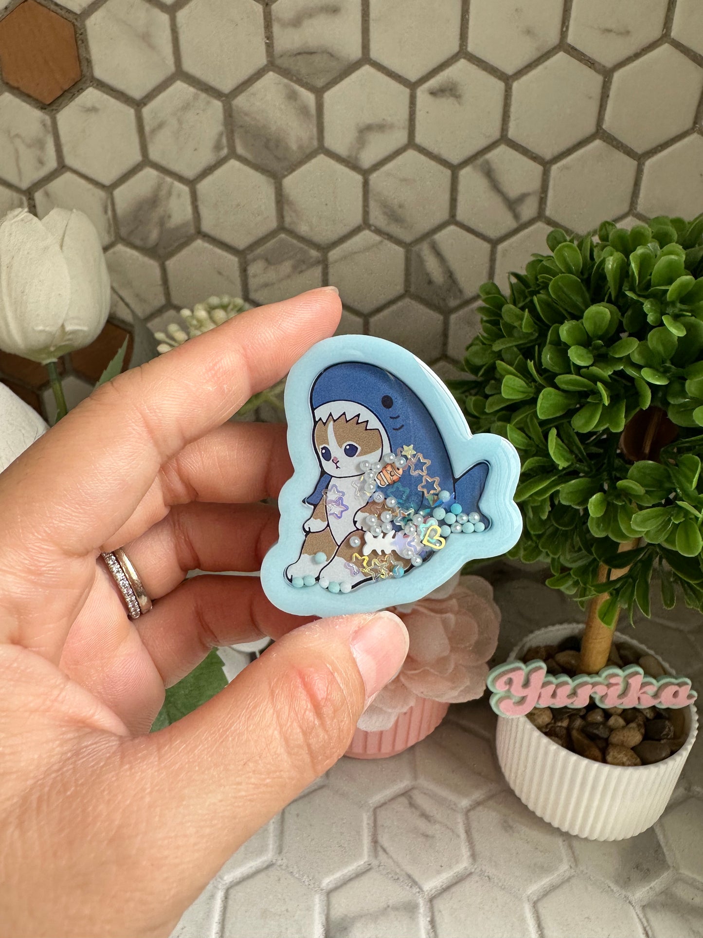 Liquid Shaker: Shark Cat