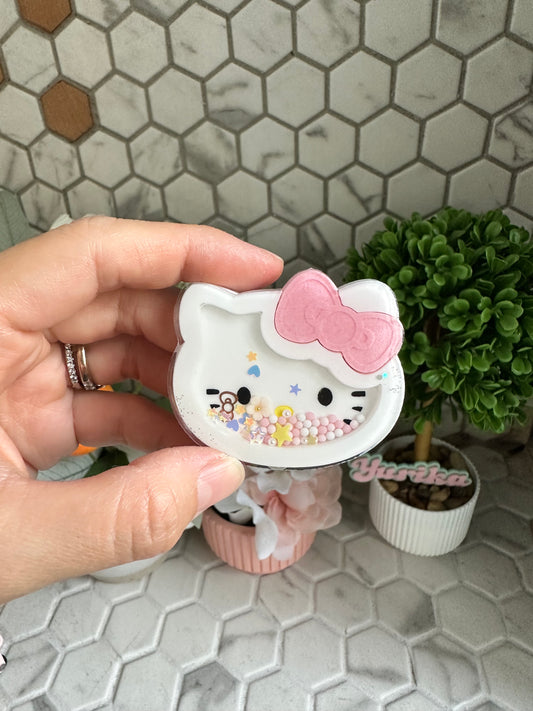 Limited Edition: Kitty Liquid Shaker Charm (Pink bow)